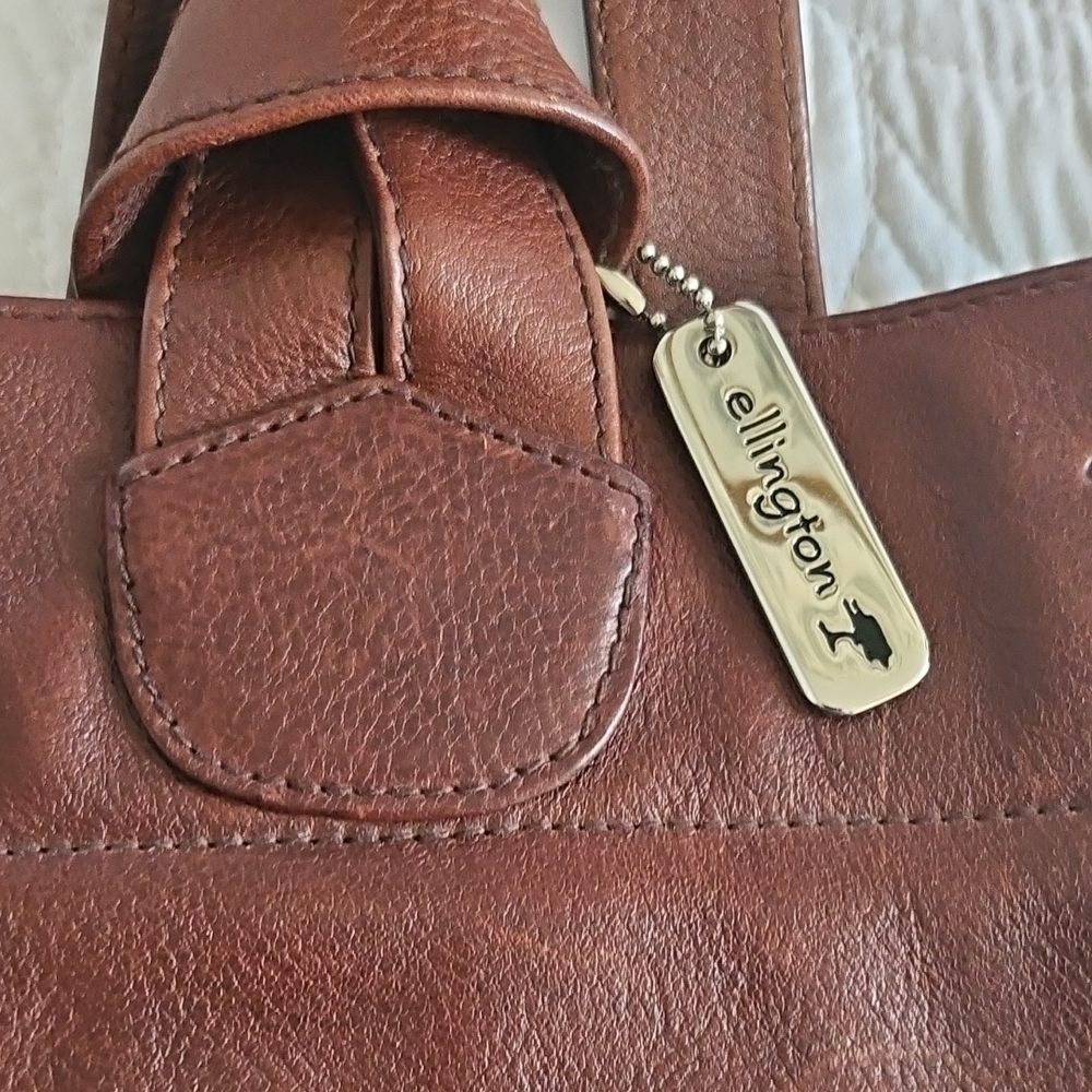 Ellington Dark Brown Leather Backpack with Classic Design - Picture 2 of 9